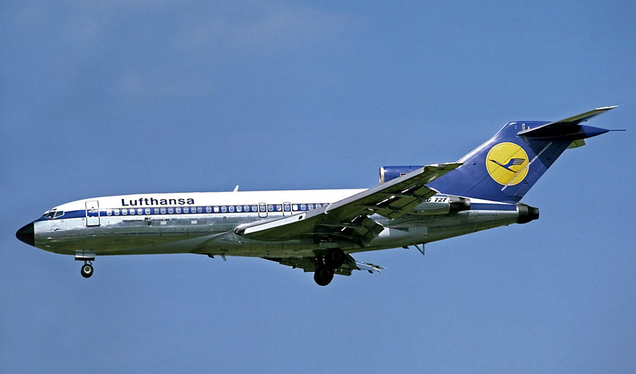 Boeing 727-30C of Lufthansa (Steve Fitzgerald via Wikimedia Commons)